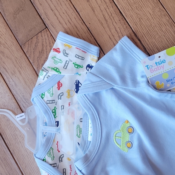 NWT Tootsie Baby 0-3m Onesies - Picture 2 of 3